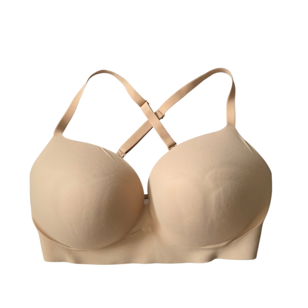 Victoria’s Secret Incredible Bra 36DD | Padded No-Wire Criss Cross Nude